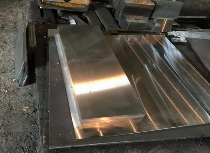 耐磨钢板、Mn13以及40Cr、35CrMo-42CrMo、65Mn-55Si2Mn- 60Si2Mn、08AL、Q345(A/B/C/D/E)、Q235、09CuP、SPA-H等