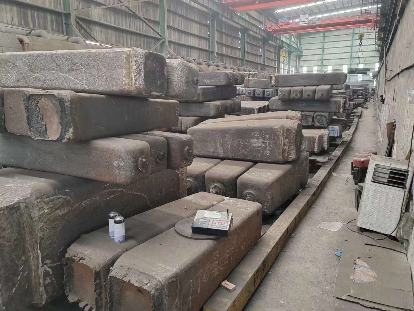 引进航空，航天，燃气轮机，能源，兵器，船舶，动力交通，焊接，弹簧，高温模具钢胚料！